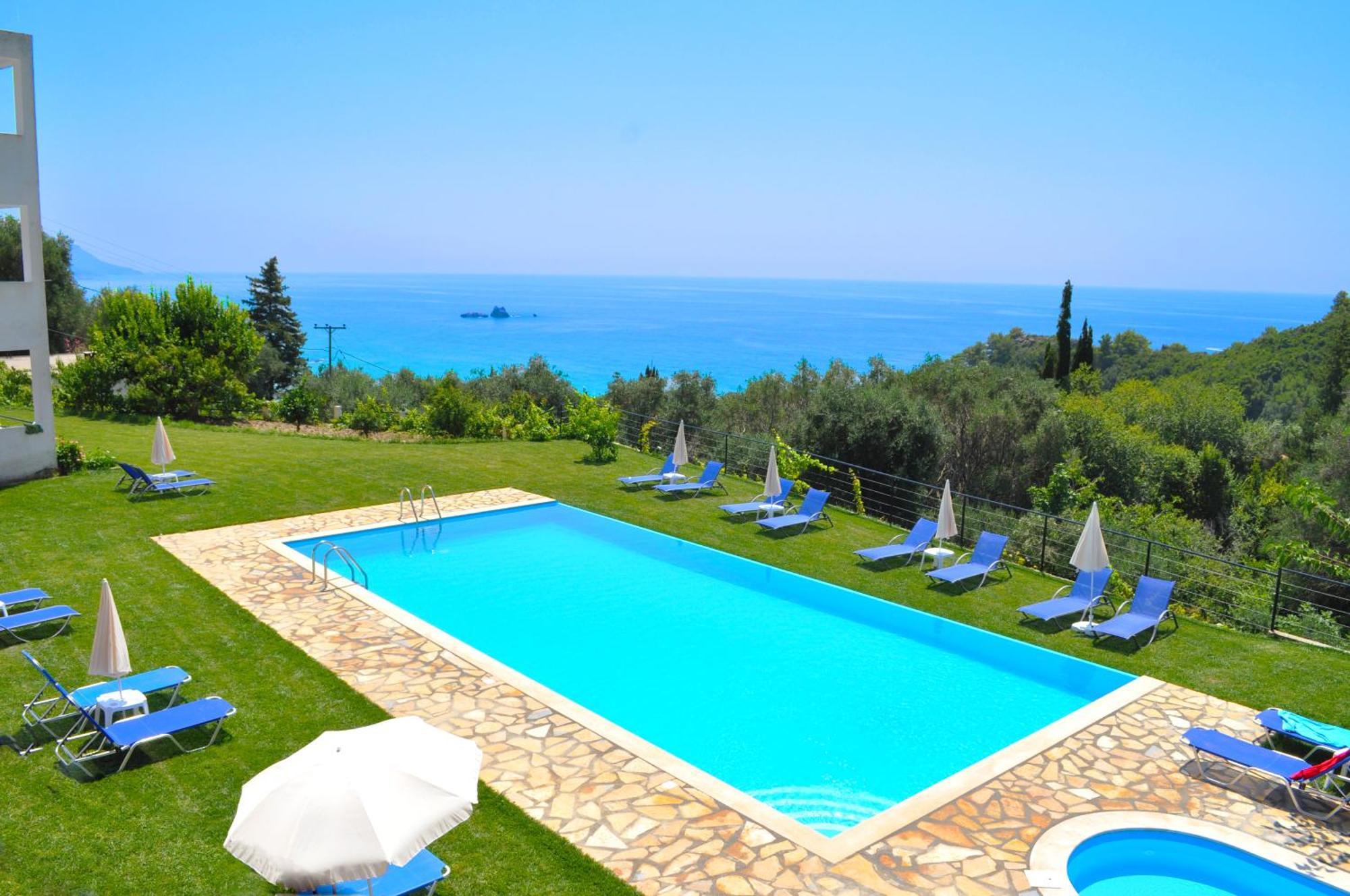 Large By The Pool - Beach, Corfu * Pelekas